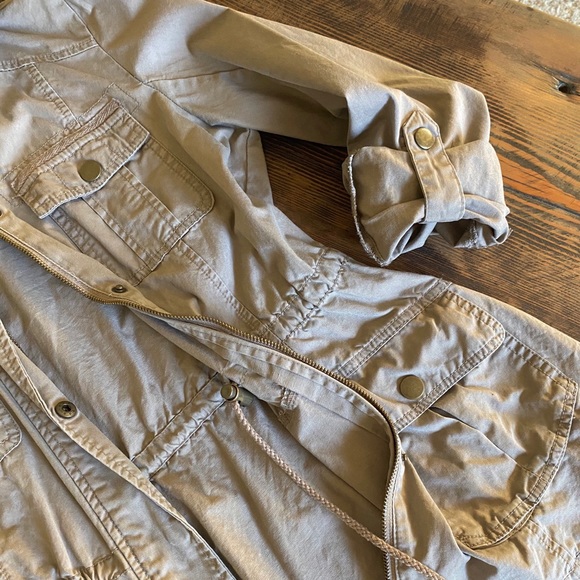 Light brown jacket - Picture 3 of 4